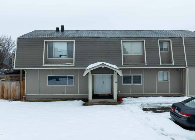 Property at 1213 Canal Ave, Tieton, WA 98947, 6 beds, 3 baths