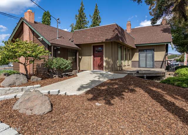 Property at 408 N 1st St, Yakima, WA 98901, 4 beds, 2 baths