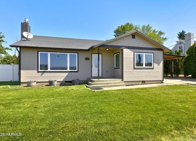Property at 4503 Terrace Heights Dr, Yakima, WA 98901, 3 beds, 3 baths