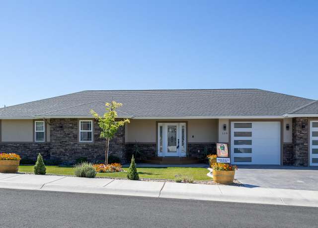 Property at 119 Vineyard View Ln, Yakima, WA 98901, 4 beds, 2 baths