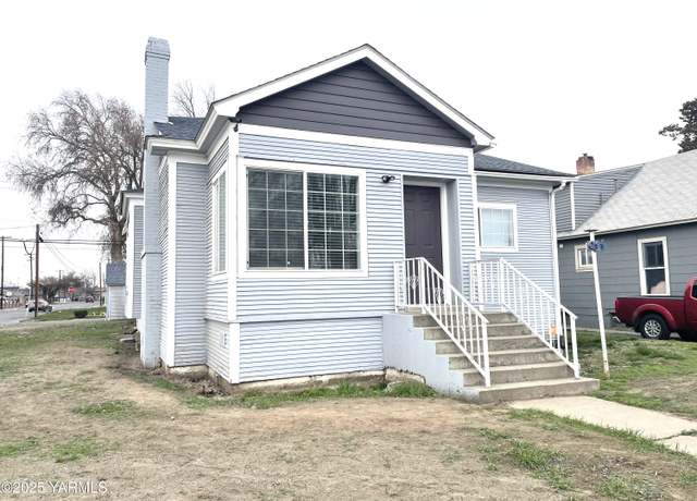 Property at 211 S Date St, Toppenish, WA 98948, 4 beds, 2 baths