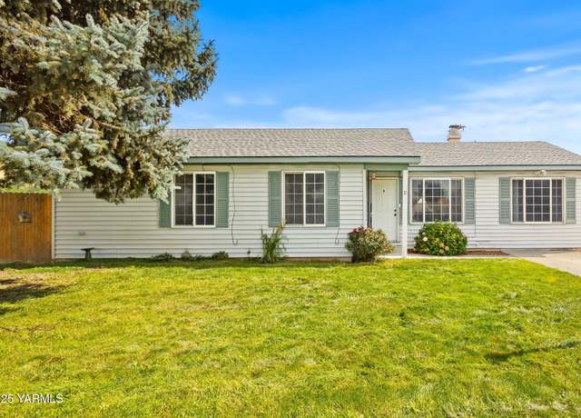 Property at 11 Suntides Blvd, Yakima, WA 98908, 3 beds, 1.5 baths