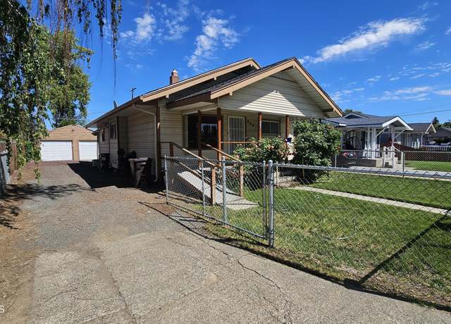 Property at 807 S 11th Ave, Yakima, WA 98908, 3 beds, 1 bath