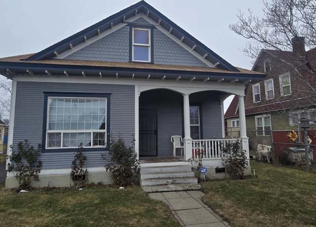 Property at 608 N 4th St, Yakima, WA 98901, 6 beds, 2 baths