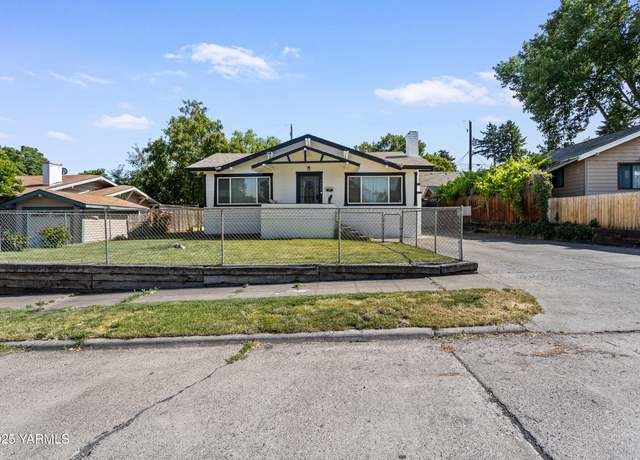 Property at 1510 Mt. Vernon Ave, Yakima, WA 98902, 4 beds, 1 bath