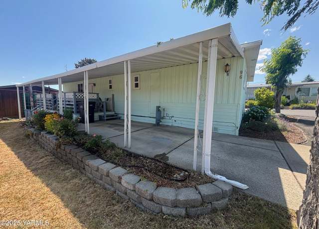 Property at 8301 Tieton Dr #96, Yakima, WA 98908, 3 beds, 2 baths