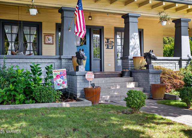 Property at 2215 Summitview Ave, Yakima, WA 98902, 4 beds, 4.5 baths