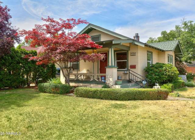 Property at 702 S 15th Ave, Yakima, WA 98902, 2 beds, 1 bath
