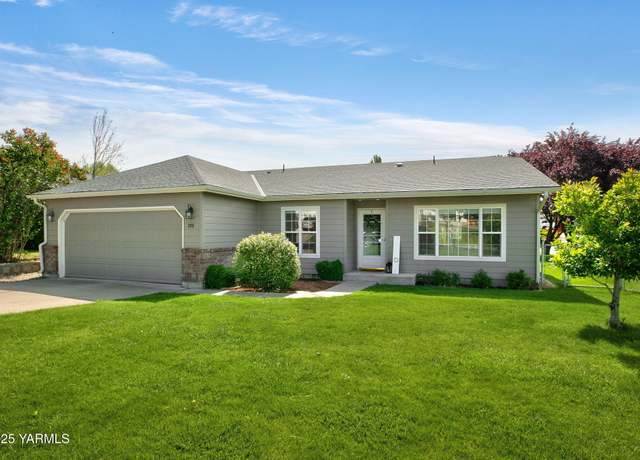 Property at 215 S 82nd Ave, Yakima, WA 98908, 4 beds, 2 baths