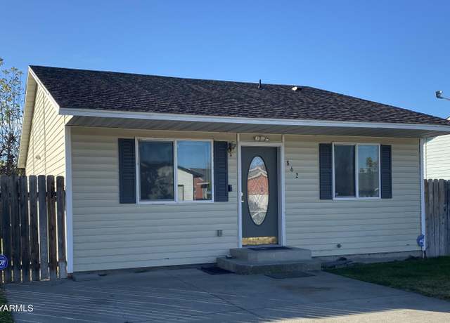 Property at 862 Ismo Lp, Sunnyside, WA 98944, 3 beds, 1 bath