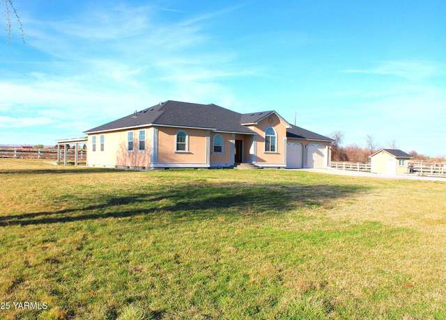 Property at 10002 N Wamba Rd, Prosser, WA 99350, 4 beds, 2 baths