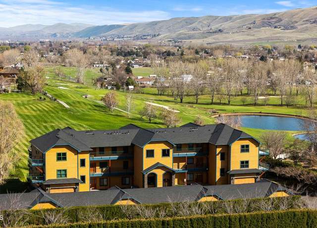 Property at 9150 Occidental Rd #8, Yakima, WA 98903, 3 beds, 2 baths