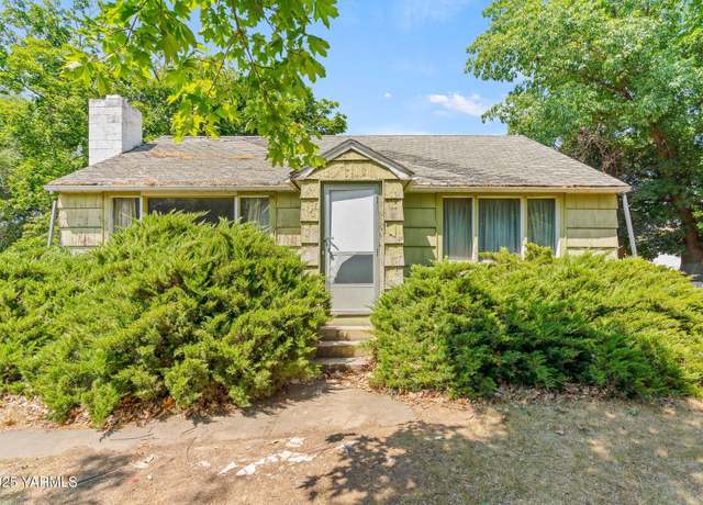 Property at 408 N 34th St, Yakima, WA 98901, 2 beds, 1 bath