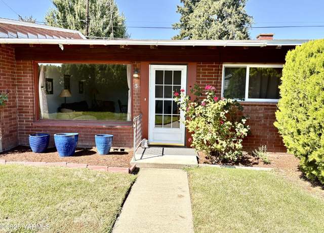 Property at 1501 W Chestnut Ave #5, Yakima, WA 98902, 1 bed, 1 bath