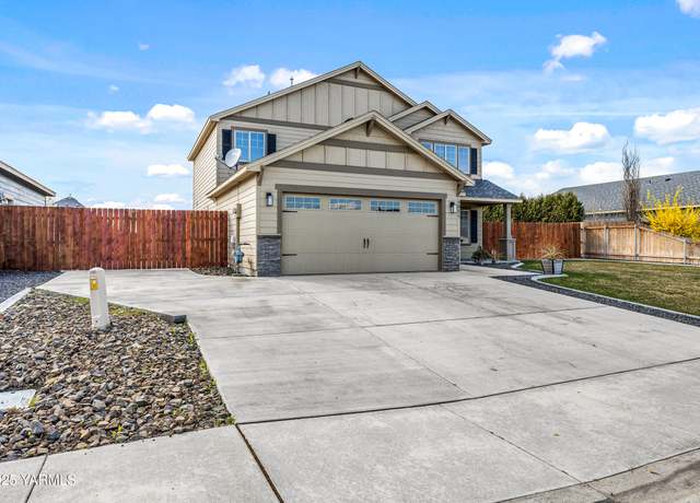 Property at 4006 Phoenix Ln, Pasco, WA 99301, 4 beds, 2.5 baths