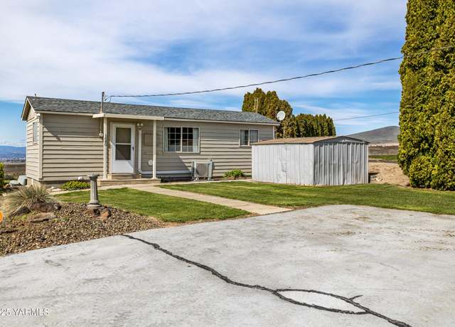 Property at 1680 St. Hilaire Rd, Yakima, WA 98901, 1 bed, 1 bath