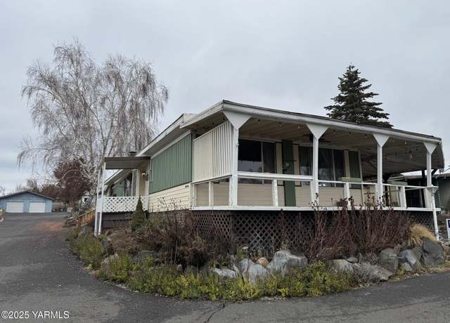 Property at 1130 N Wenas Rd #22, Selah, WA 98942, 2 beds, 2 baths