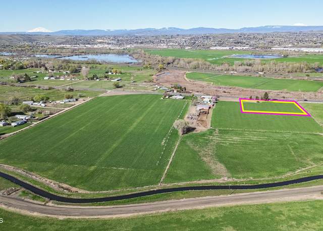 Property at 2261 E Selah Rd, Yakima, WA 98901