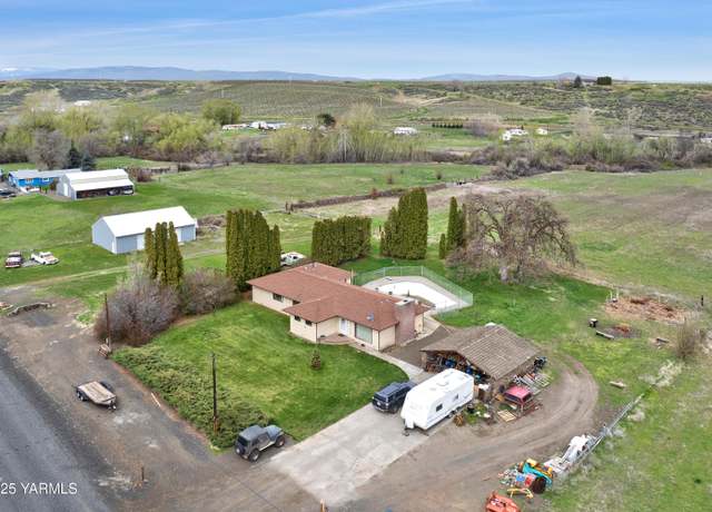 Property at 15791 Rutherford Rd, Yakima, WA 98903, 3 beds, 2 baths