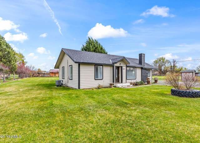 Property at 1109 S Keys Rd, Yakima, WA 98901, 2 beds, 1 bath