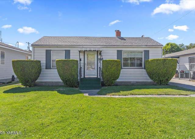 Property at 916 S 1st Ave, Yakima, WA 98902, 2 beds, 1 bath