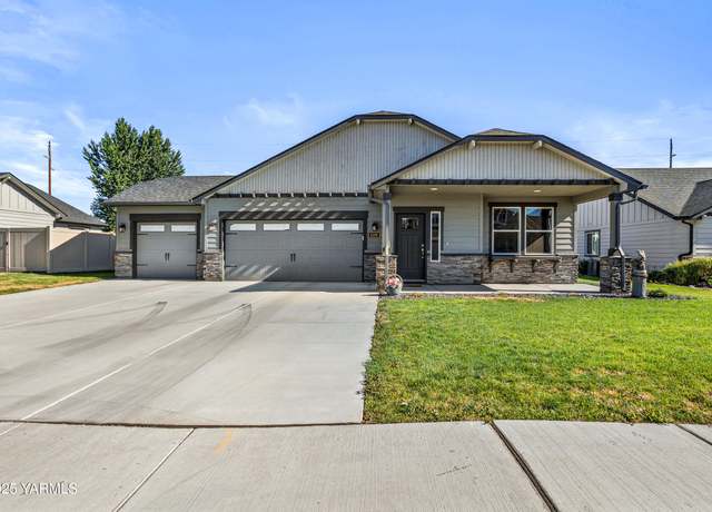 Property at 6109 Cottonwood Lp, Yakima, WA 98903, 3 beds, 2 baths