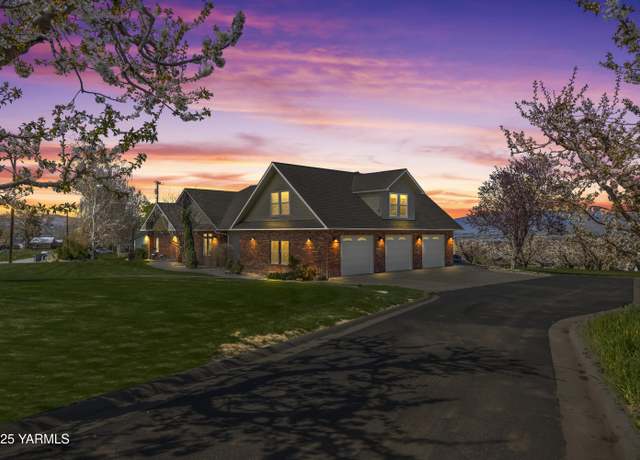 Property at 341 Brown Ln, Selah, WA 98942, 4 beds, 3 baths