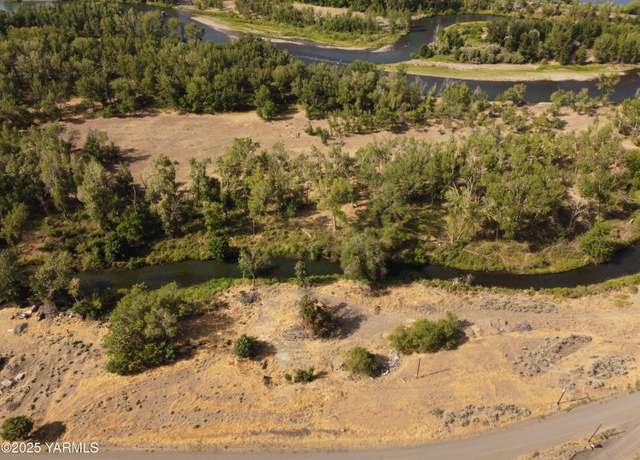 Property at 740 Rest Haven Rd, Yakima, WA 98901
