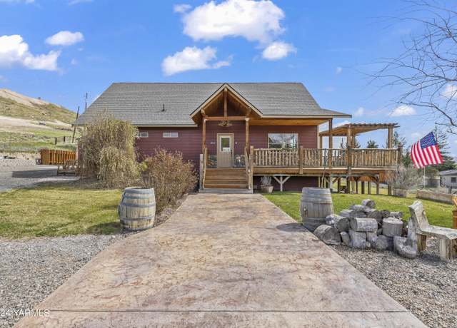 Property at 233 Tibbling Rd, Selah, WA 98942, 2 beds, 2 baths