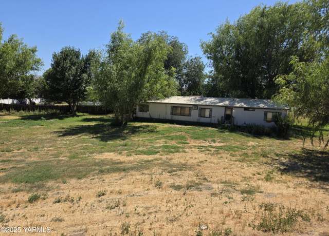 Property at 10420 Ahtanum Rd, Yakima, WA 98903
