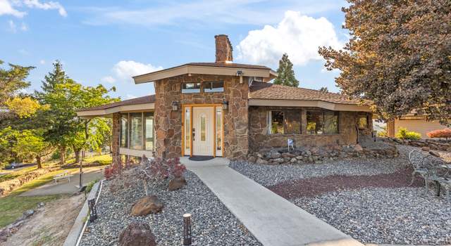 Photo of 301 Plath Rd, Wapato, WA 98951