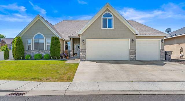 Photo of 7302 Crown Crest Ave, Yakima, WA 98903