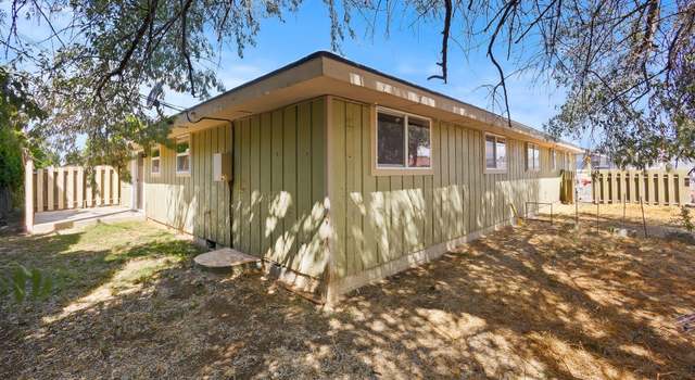 Photo of 906 S 42nd Ave Unit A,B,C,D, Yakima, WA 98908