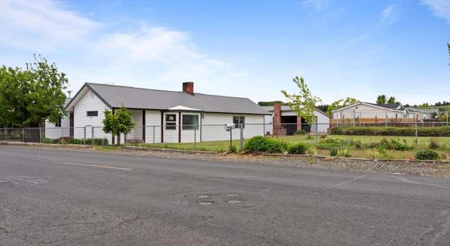 Photo of 1000 Franklin Rd, Tieton, WA 98947