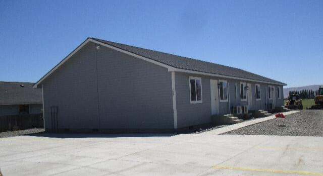 Photo of 130 Mauch Alley St Unit A,B,C, Harrah, WA 98933