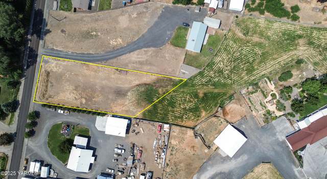 Photo of 273 S Kershaw Dr, Yakima, WA 98908