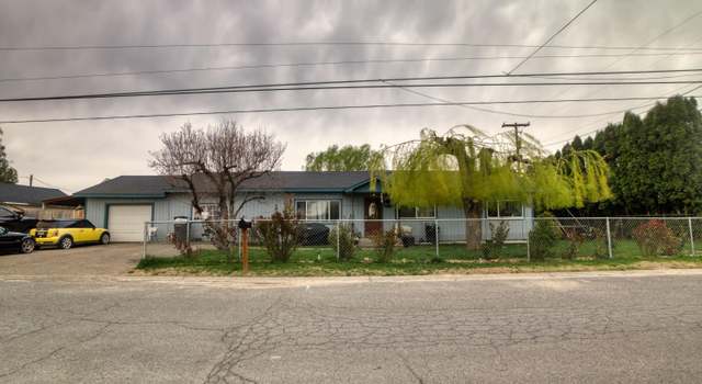 Photo of 812 N 4th St, Grandview, WA 98930