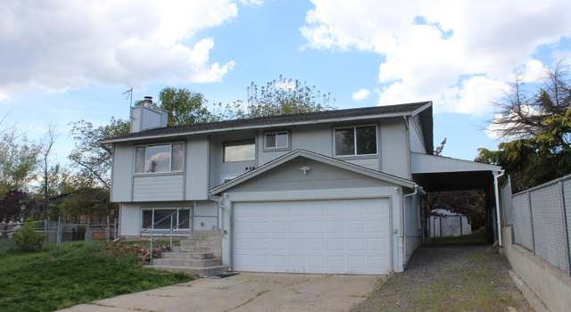 Photo of 215 S Ridgeway Dr, Yakima, WA 98901