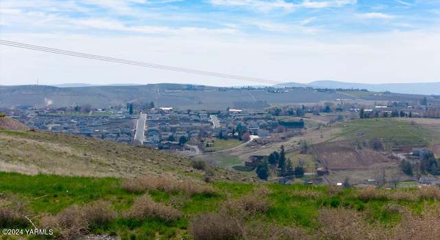 Photo of 1520 Valhalla Lp, Selah, WA 98942