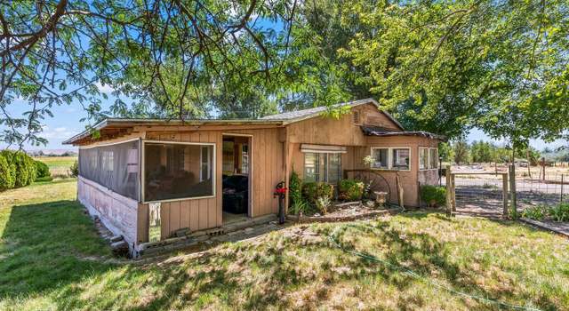 Photo of 754 Kings Ln, Wapato, WA 98951