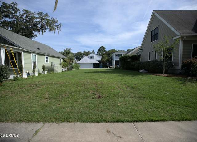 Property at 713 14th St, Port Royal, SC 29935