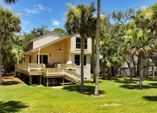 Property at 129 Sea Otter Ln, Fripp Island, SC 29920, 3 beds, 2.5 baths