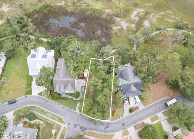 Property at 81 Petigru Dr, Beaufort, SC 29902