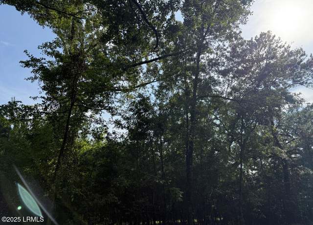 Property at 12 Bellinger Lake Dr, Seabrook, SC 29940
