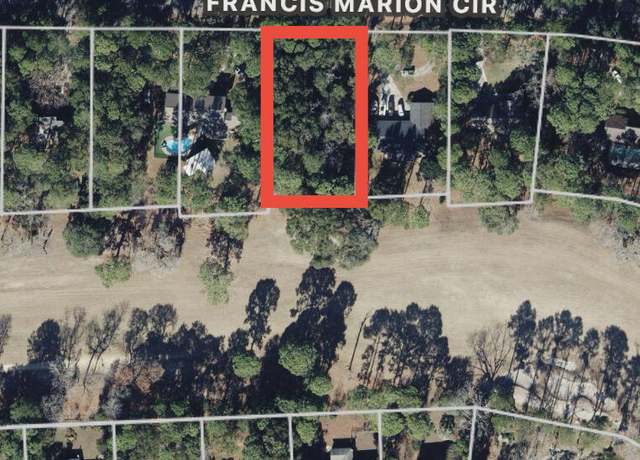 Property at 21 Francis Marion Cir, Beaufort, SC 29907