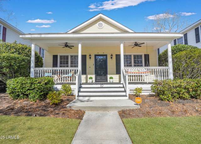 Property at 10 Barrington Ave, Bluffton, SC 29910, 3 beds, 2 baths