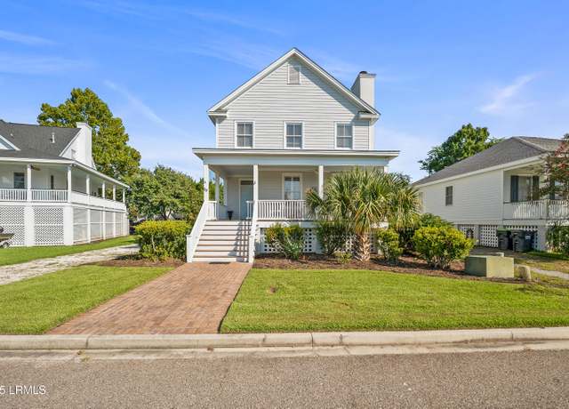 Property at 49 Holbrook Dr, Beaufort, SC 29902, 3 beds, 2.5 baths