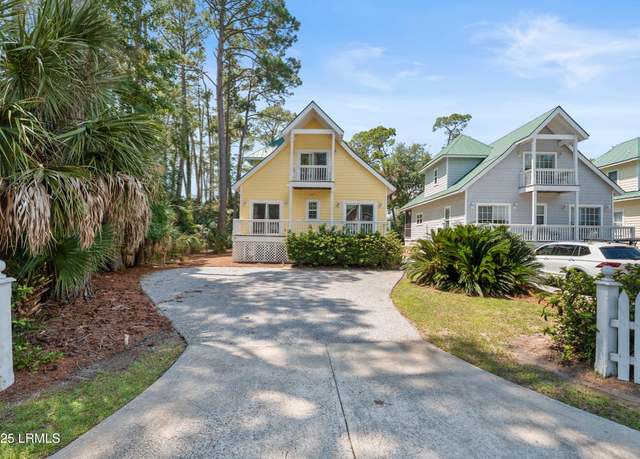 Property at 15 Davis Love Dr, Fripp Island, SC 29920, 4 beds, 3 baths