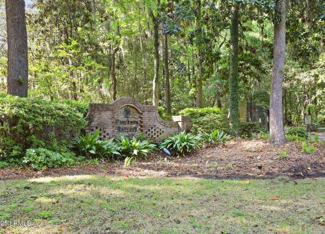 Property at 66 Pinckney Blvd, Beaufort, SC 29902