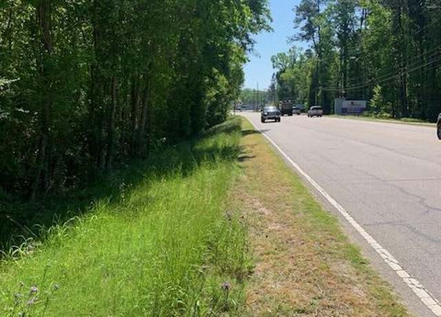 Property at 625 Elm St W, Hampton, SC 29924